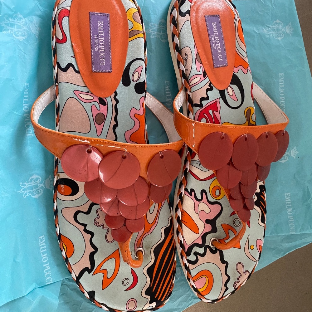Emilio Pucci Sandals Size 40